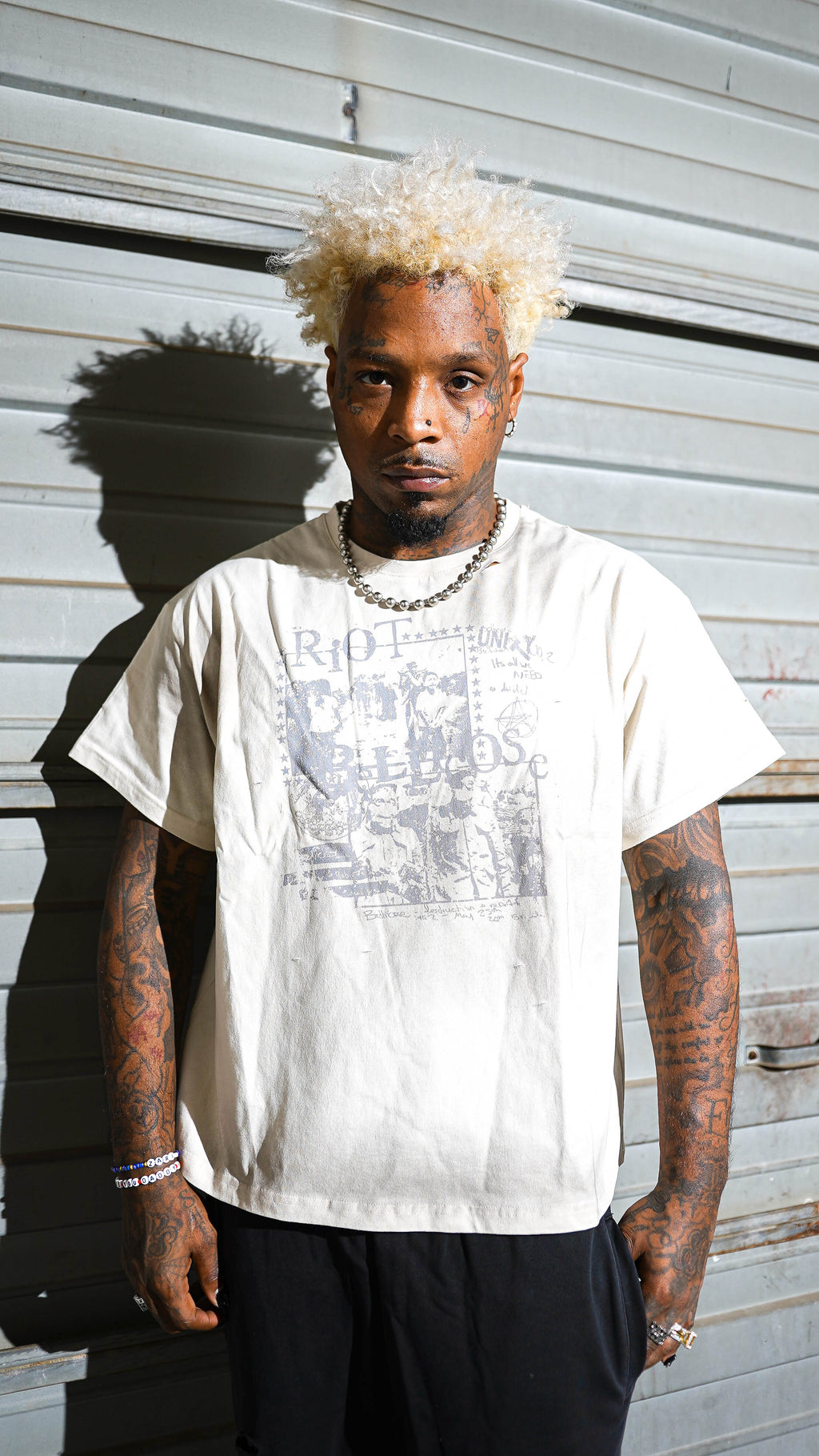 RIOT TEE